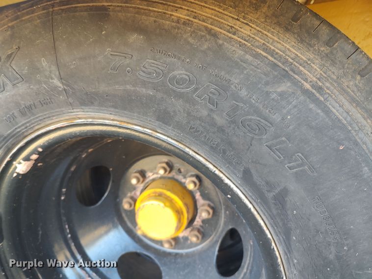 image for item LK9351 1977 Belshe  equipment trailer