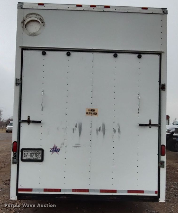 image for item LK9506 2002 US Cargo PCF8532TA6  enclosed cargo trailer