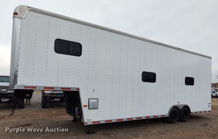 image for item LK9506 2002 US Cargo PCF8532TA6  enclosed cargo trailer