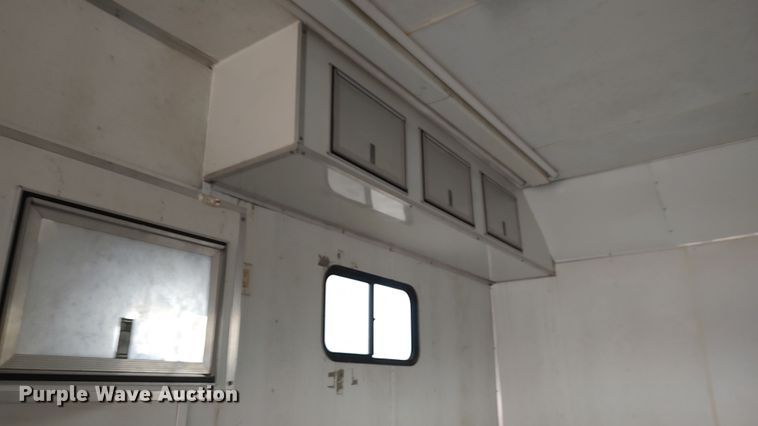 image for item LK9506 2002 US Cargo PCF8532TA6  enclosed cargo trailer