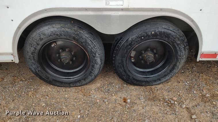 image for item LK9506 2002 US Cargo PCF8532TA6  enclosed cargo trailer