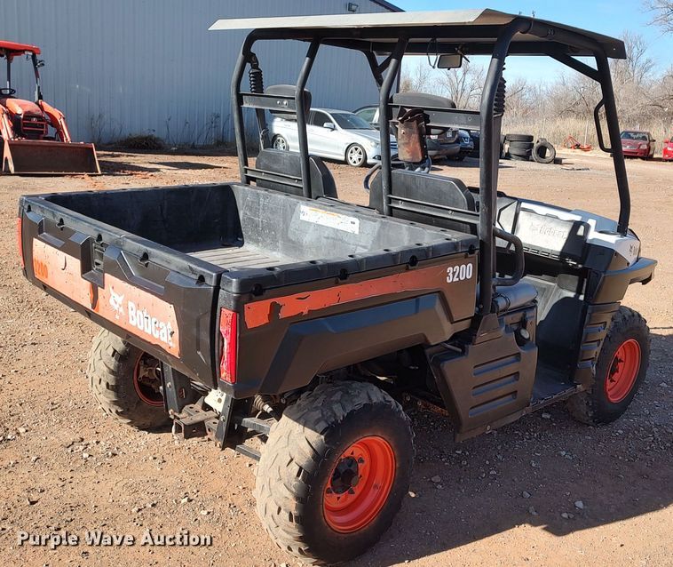 image for item LK9510 2013 Bobcat 3200  utility vehicle