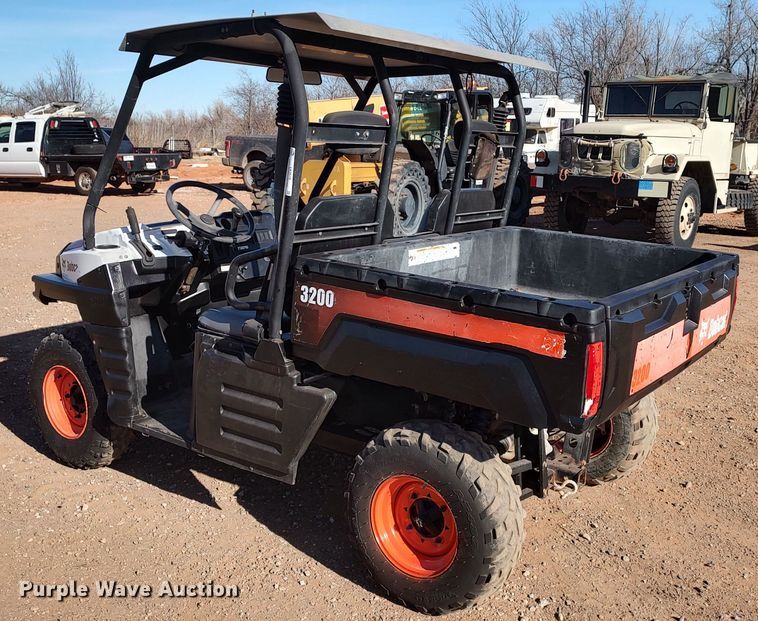 image for item LK9510 2013 Bobcat 3200  utility vehicle