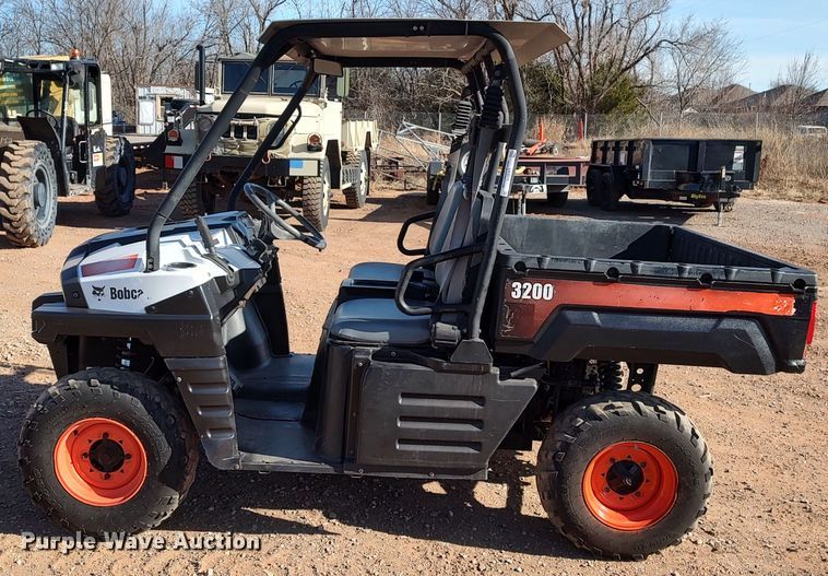 image for item LK9510 2013 Bobcat 3200  utility vehicle