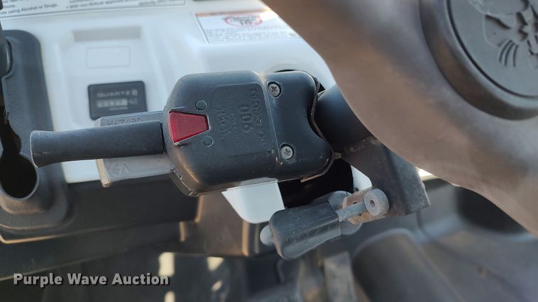 image for item LK9510 2013 Bobcat 3200  utility vehicle