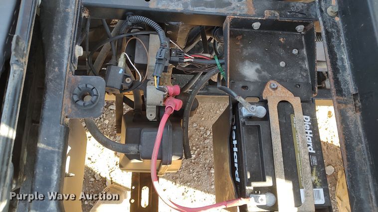 image for item LK9510 2013 Bobcat 3200  utility vehicle