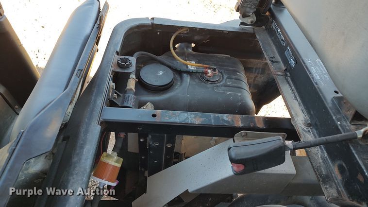 image for item LK9510 2013 Bobcat 3200  utility vehicle