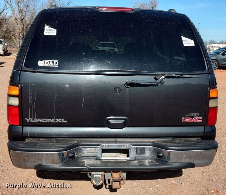 image for item LK9512 2005 GMC Yukon XL  SUV