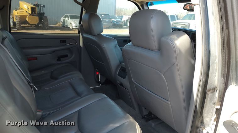 image for item LK9512 2005 GMC Yukon XL  SUV