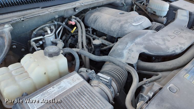 image for item LK9512 2005 GMC Yukon XL  SUV