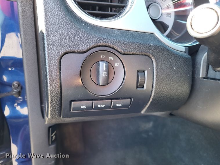 image for item LR9086 2012 Ford Mustang