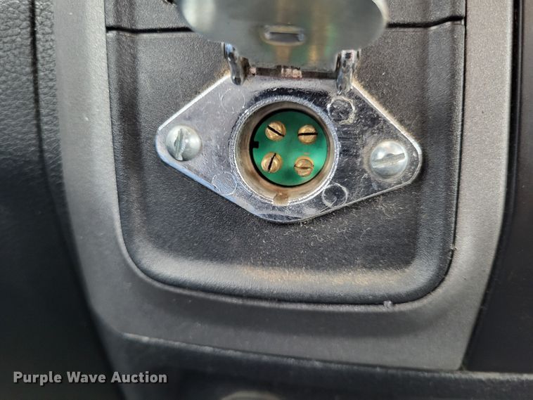 image for item LR9136 2015 Dodge Ram 5500HD  bucket truck