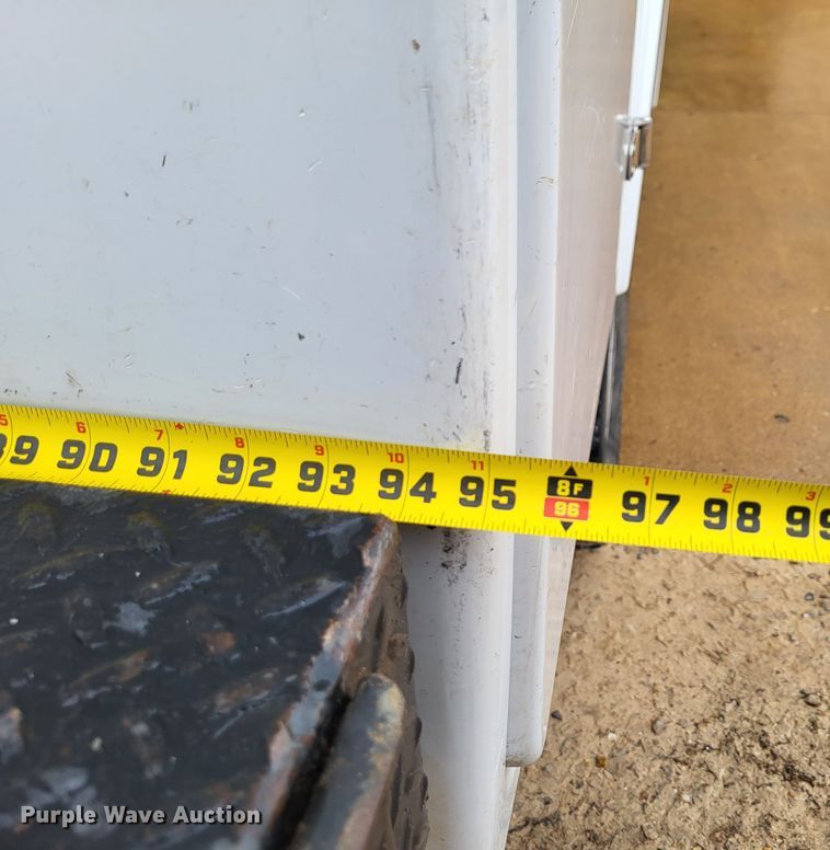 image for item LR9136 2015 Dodge Ram 5500HD  bucket truck