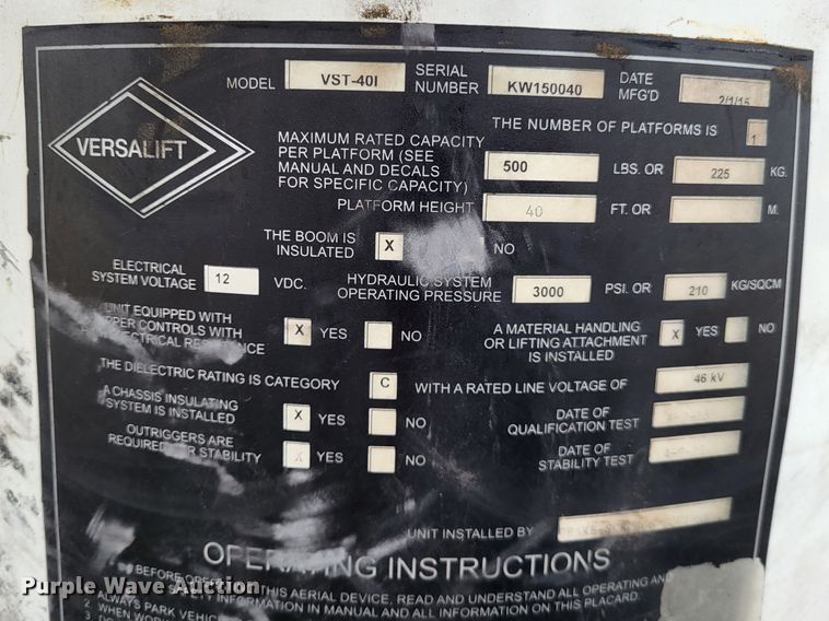 image for item LR9136 2015 Dodge Ram 5500HD  bucket truck