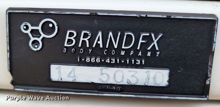 image for item LR9136 2015 Dodge Ram 5500HD  bucket truck