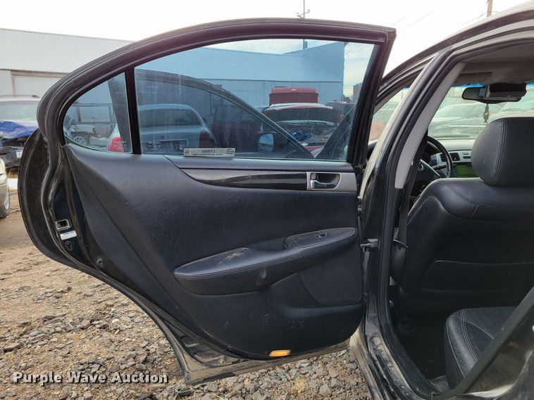 image for item LY9885 2006 Lexus ES 330