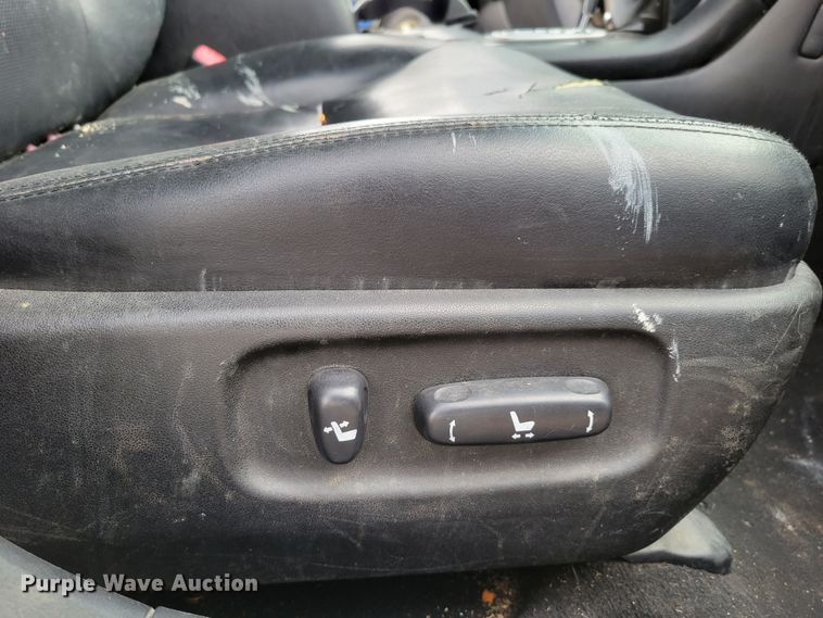 image for item LY9885 2006 Lexus ES 330