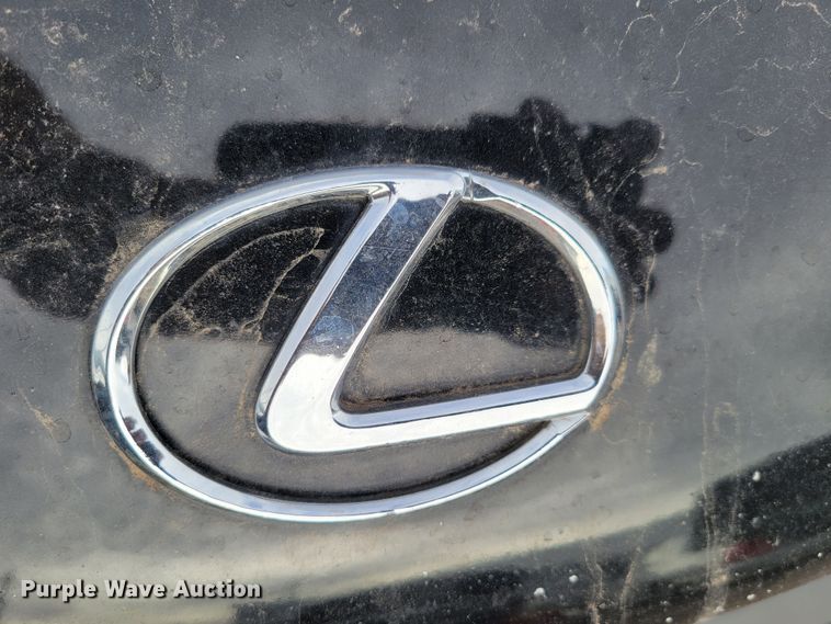 image for item LY9885 2006 Lexus ES 330