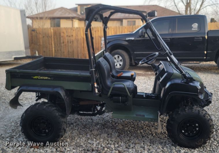 image for item MH9663 2007 John Deere Gator XUV  utility vehicle