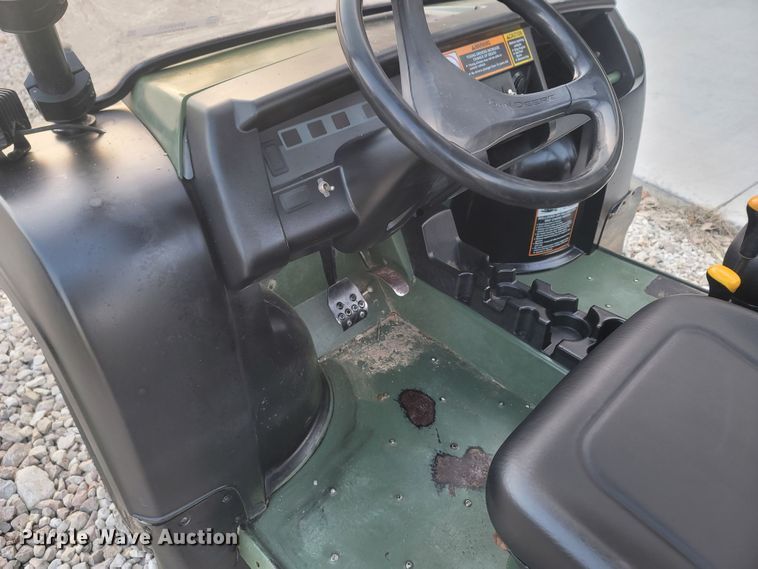 image for item MH9663 2007 John Deere Gator XUV  utility vehicle