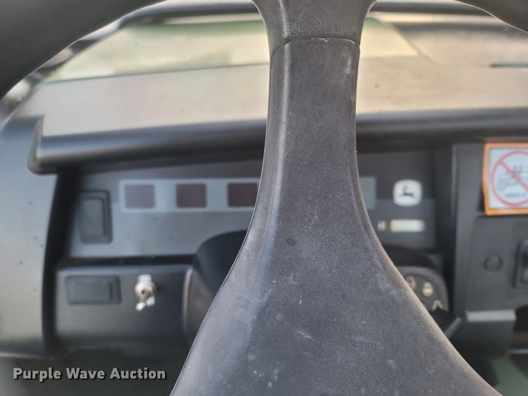 image for item MH9663 2007 John Deere Gator XUV  utility vehicle