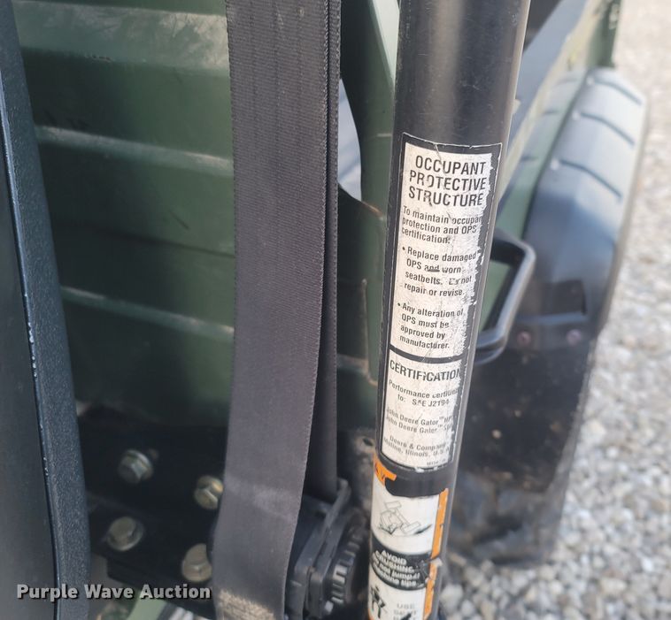 image for item MH9663 2007 John Deere Gator XUV  utility vehicle