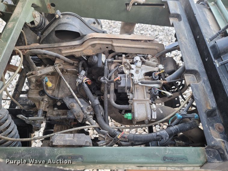 image for item MH9663 2007 John Deere Gator XUV  utility vehicle