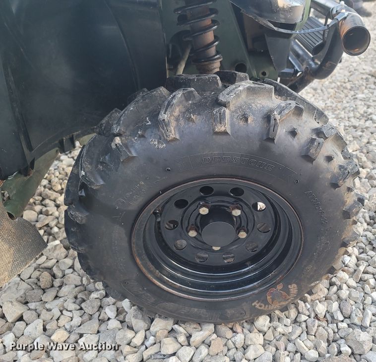 image for item MH9663 2007 John Deere Gator XUV  utility vehicle