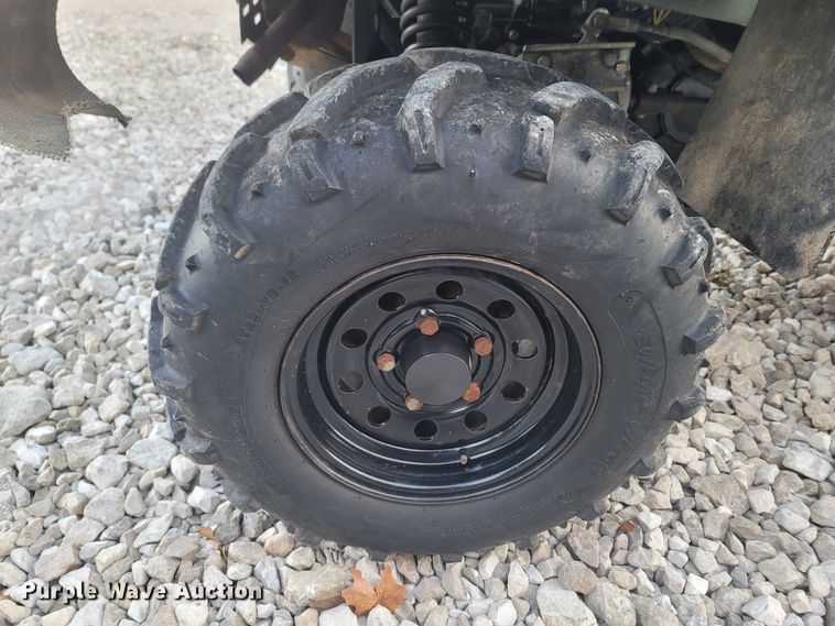 image for item MH9663 2007 John Deere Gator XUV  utility vehicle