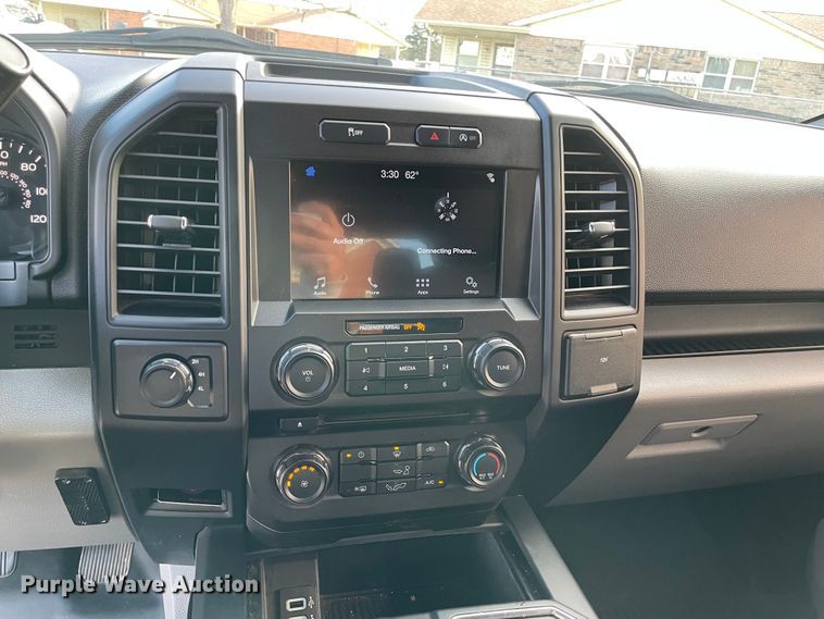 image for item MI9547 2018 Ford F150  SuperCrew pickup truck