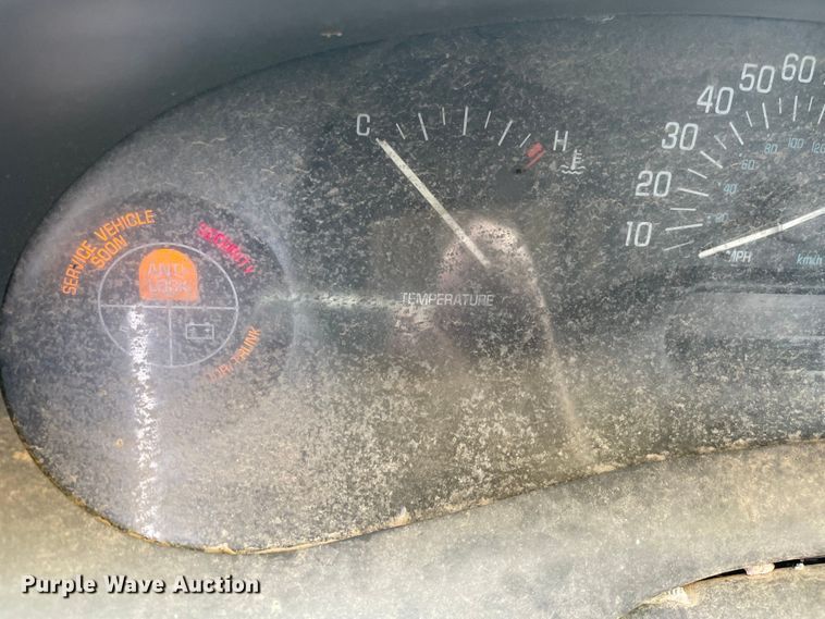 image for item MI9607 2002 Buick Century