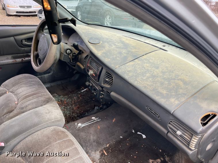 image for item MI9607 2002 Buick Century