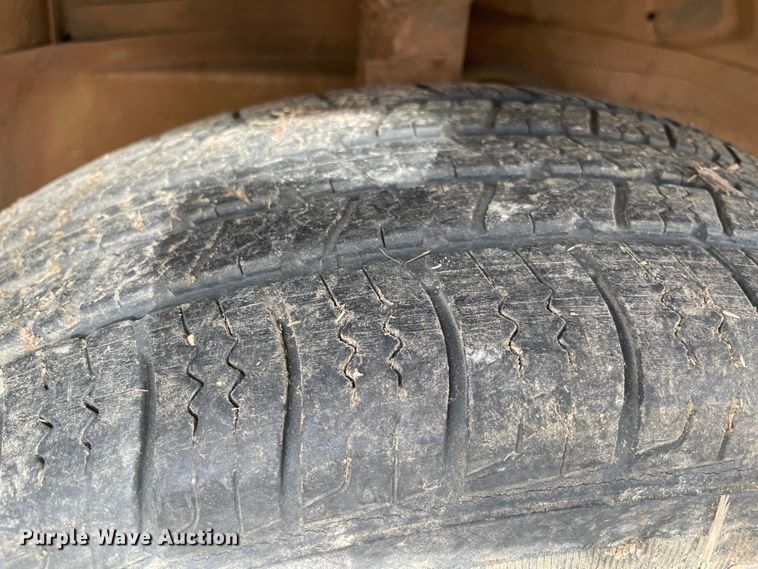 image for item MI9607 2002 Buick Century