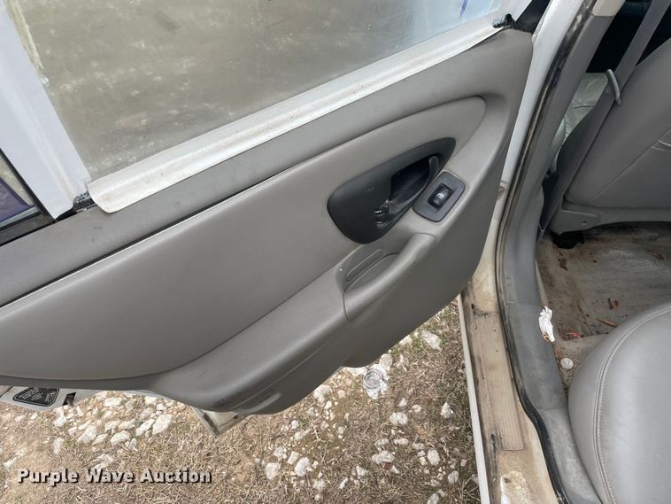 image for item MI9608 2000 Chevrolet Malibu