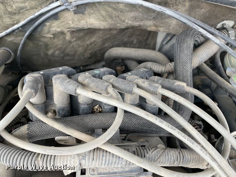 image for item MI9608 2000 Chevrolet Malibu