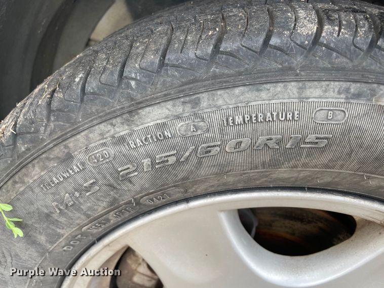 image for item MI9608 2000 Chevrolet Malibu