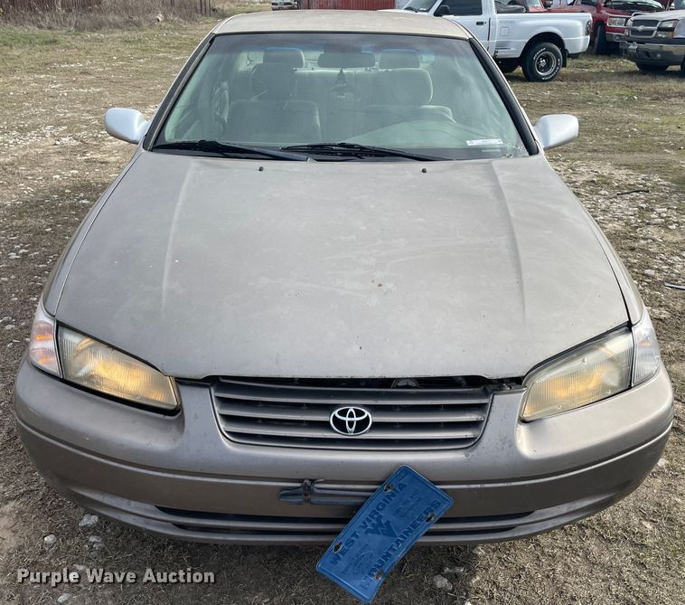 image for item MI9617 1998 Toyota Camry