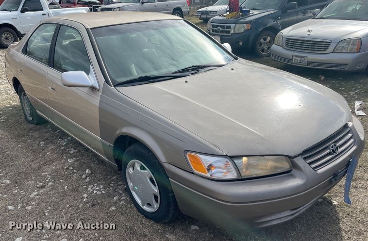image for item MI9617 1998 Toyota Camry