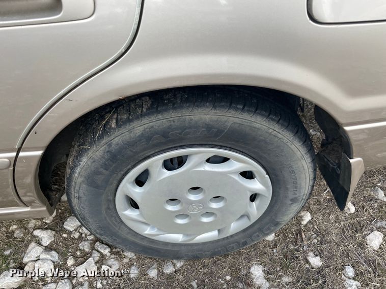 image for item MI9617 1998 Toyota Camry