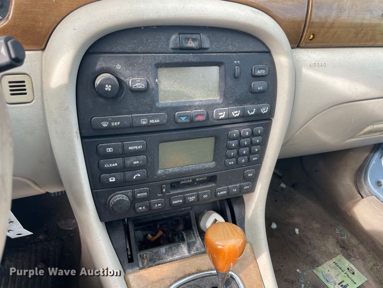 image for item MI9619 2002 Jaguar X-Type