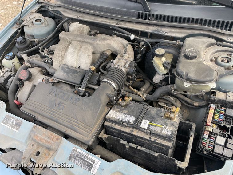 image for item MI9619 2002 Jaguar X-Type