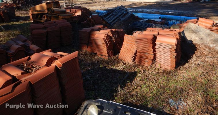 image for item MM9585 Chicago Imperial Tile red clay roof tiles