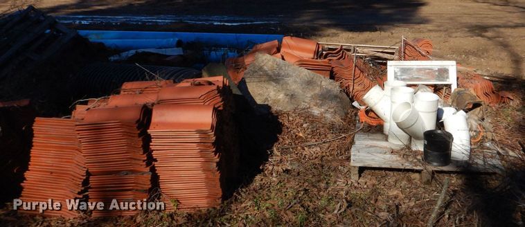 image for item MM9585 Chicago Imperial Tile red clay roof tiles