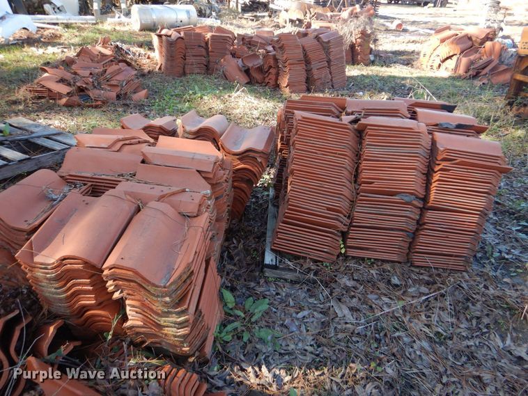 image for item MM9585 Chicago Imperial Tile red clay roof tiles