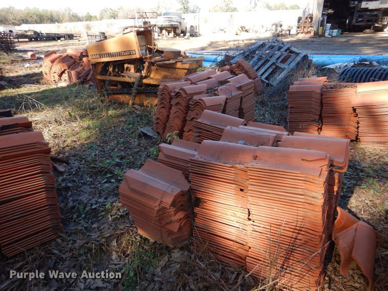 image for item MM9585 Chicago Imperial Tile red clay roof tiles