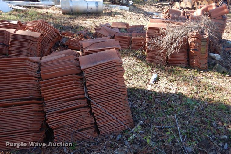 image for item MM9585 Chicago Imperial Tile red clay roof tiles