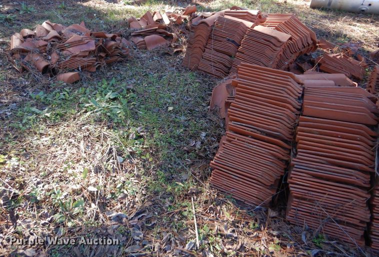image for item MM9585 Chicago Imperial Tile red clay roof tiles