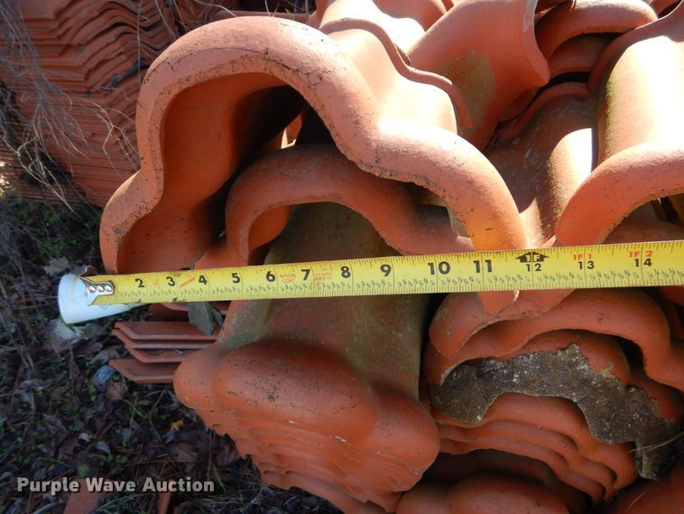 image for item MM9585 Chicago Imperial Tile red clay roof tiles