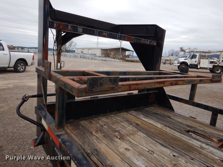 image for item MM9588 2012 Top Hat HHGN18X7-16E-H  equipment trailer