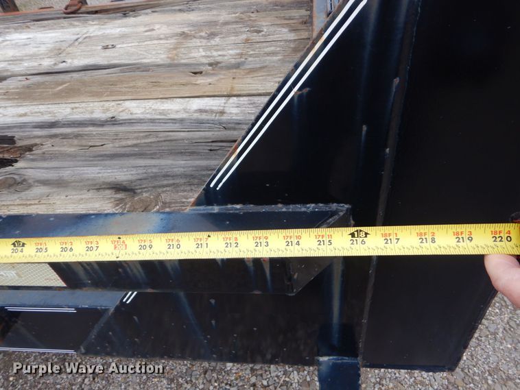 image for item MM9588 2012 Top Hat HHGN18X7-16E-H  equipment trailer